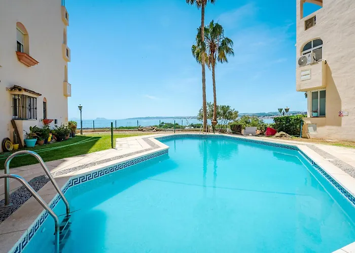 39 Front Row Panoramic Sea View Apartment Estepona