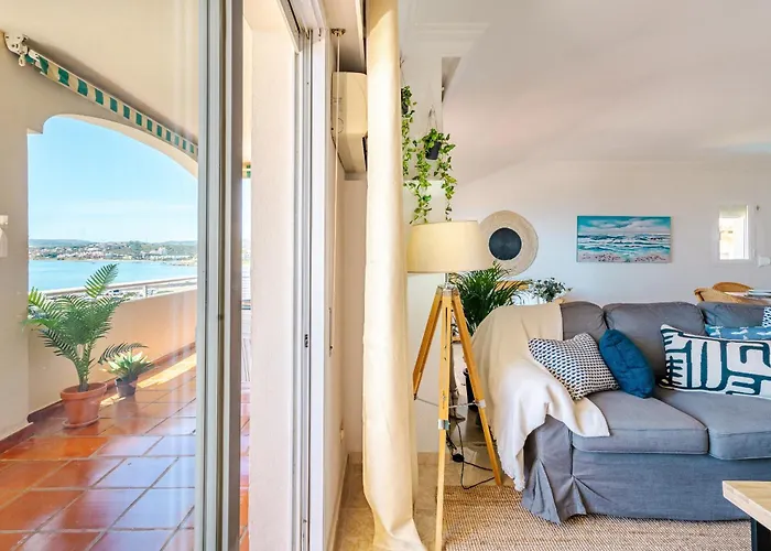 39 Front Row Panoramic Sea View Estepona